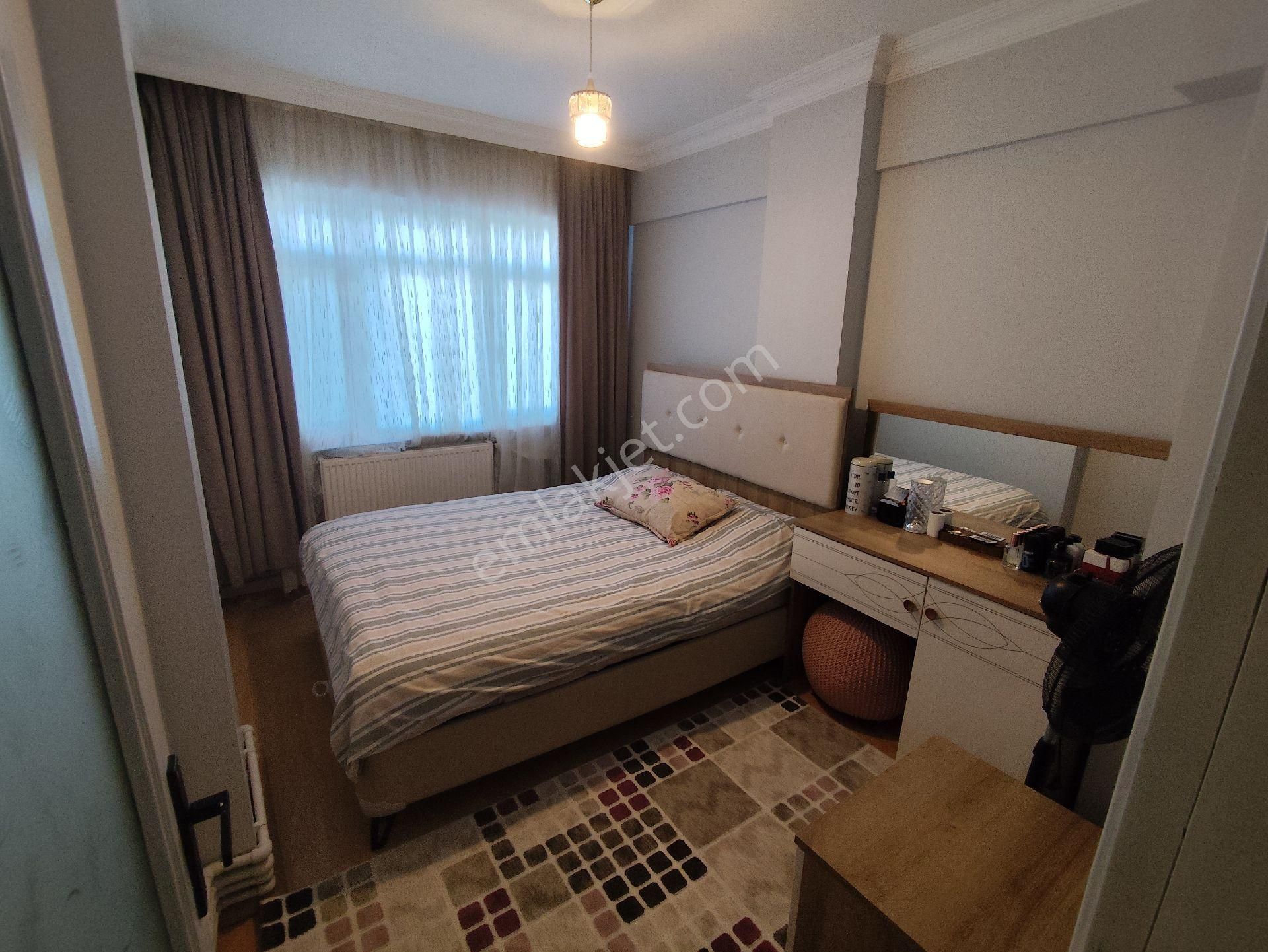 Kocamustafapaşa Şehit Turan Topal Sok 2+1 Çift Cephe Kat1 Satılık Daire - Görsel 7