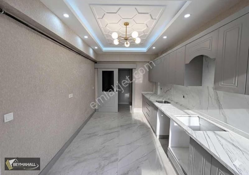 Beymahall Cadde Üzeri 3,5+1 Köşe Başı Satılık Fırst Daire - Görsel 5