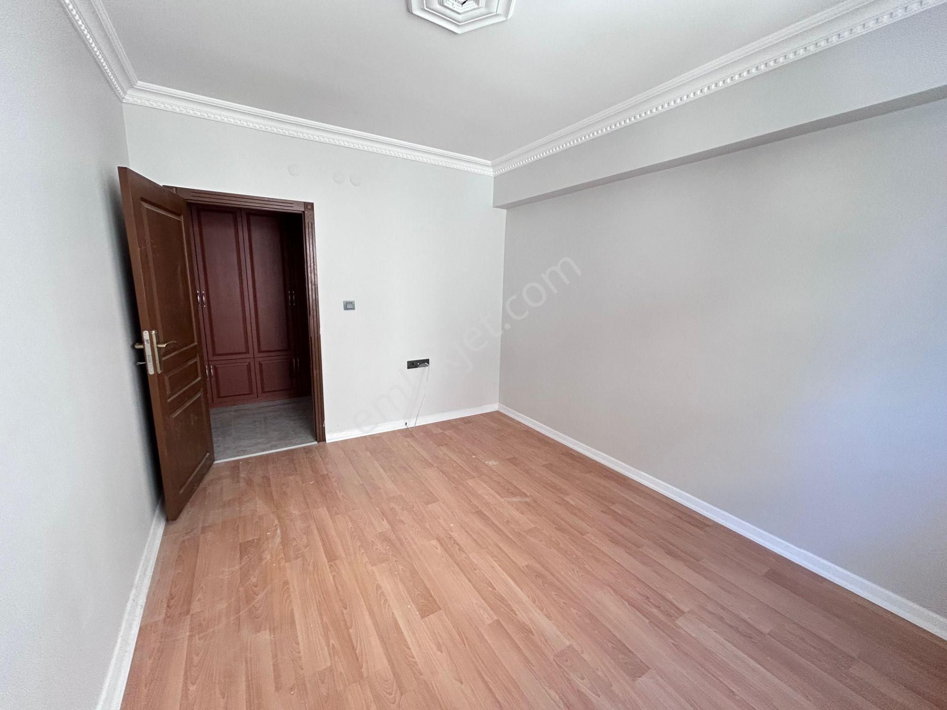 Güneşevler Cemre Parkı Karşısı Ön Cephe Full Yapılı 3+1 Kiralık - Görsel 18