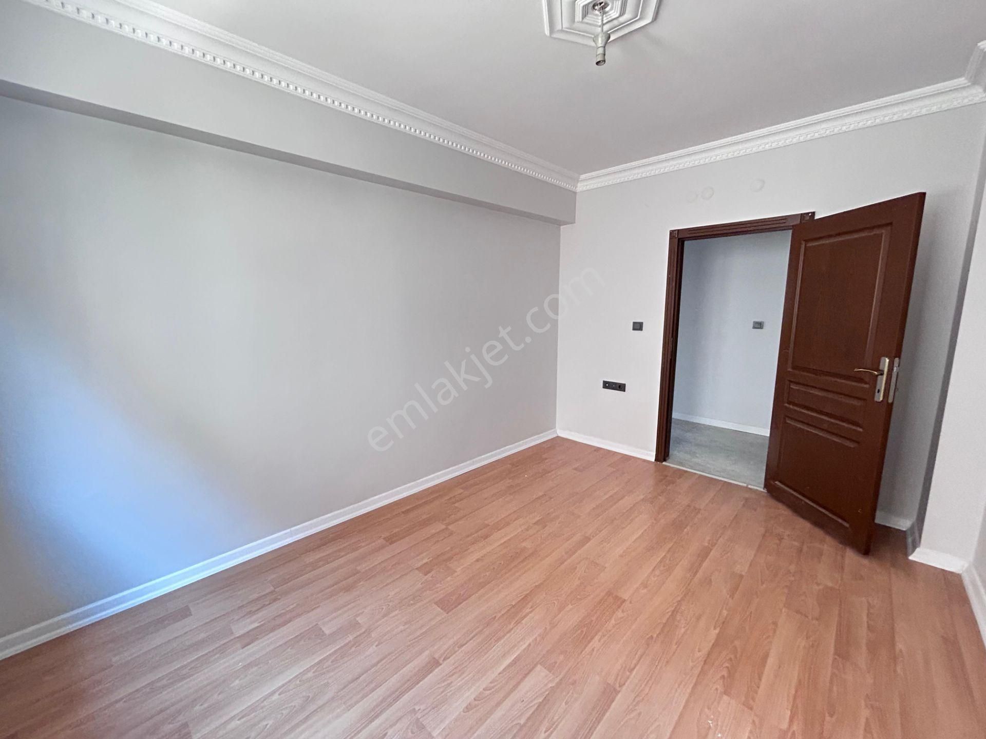Güneşevler Cemre Parkı Karşısı Ön Cephe Full Yapılı 3+1 Kiralık - Görsel 22