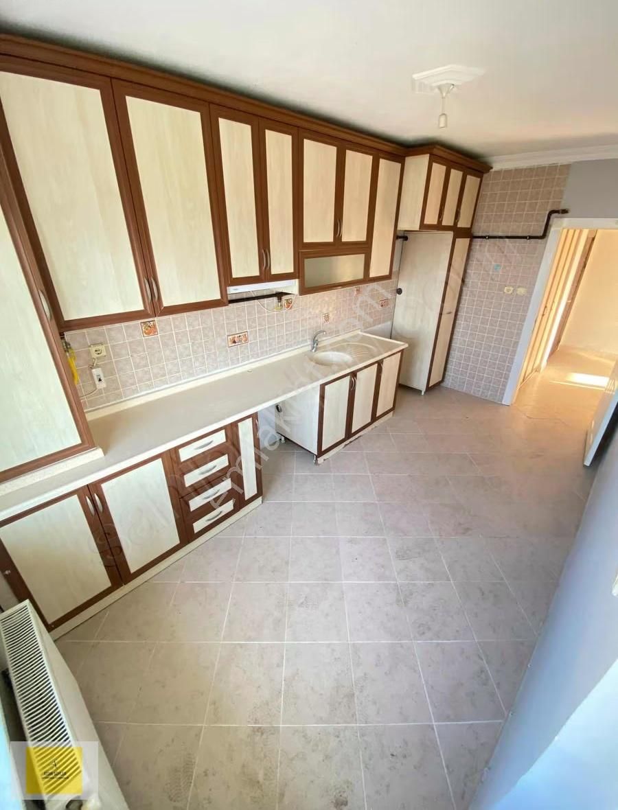 Mudanya Halitpaşa Deniz Manzaralı 3+1 Kiralık Daire - Görsel 24