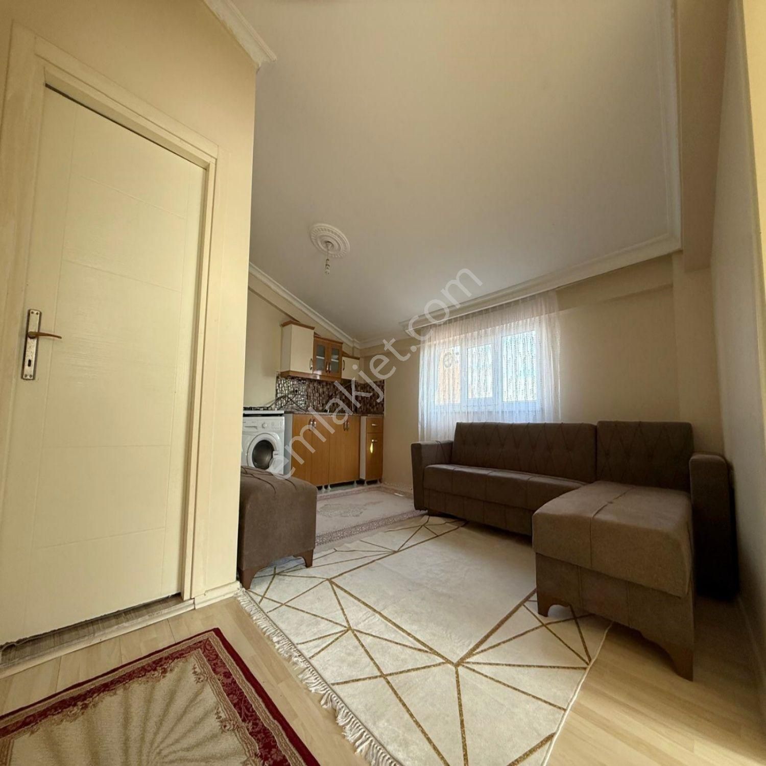 Beylikdüzü Yakuplu Mah'de Eşyalı 2+1 Kiralık Daire - Görsel 4