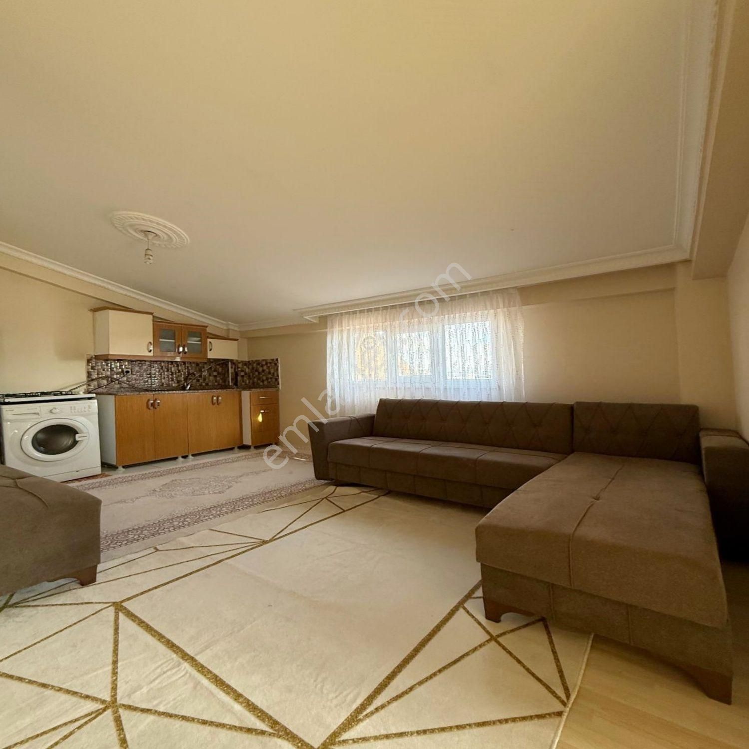 Beylikdüzü Yakuplu Mah'de Eşyalı 2+1 Kiralık Daire - Görsel 2
