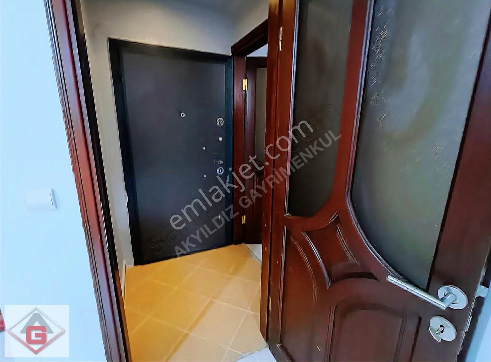 Şişli'de Genç Bina'da Eşyalı 1+1 Kiralık Daire!depozito Yok! - Görsel 8