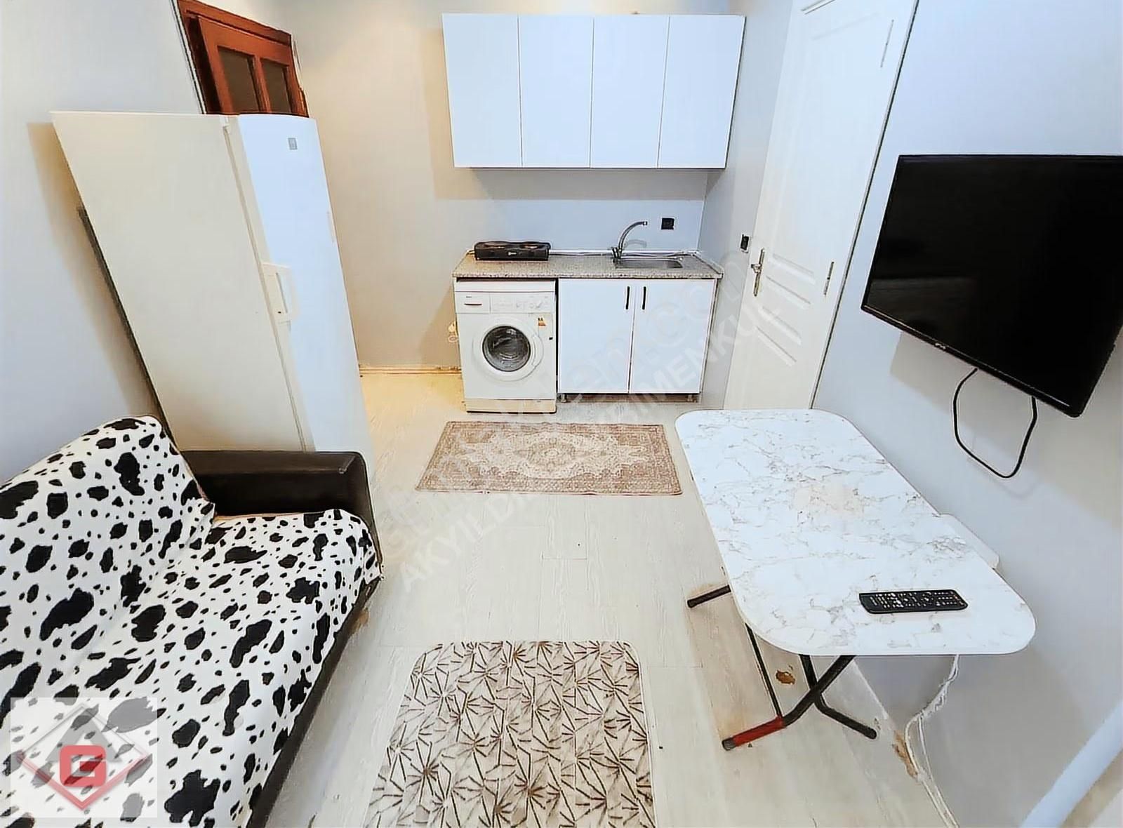 Şişli'de Genç Bina'da Eşyalı 1+1 Kiralık Daire!depozito Yok!