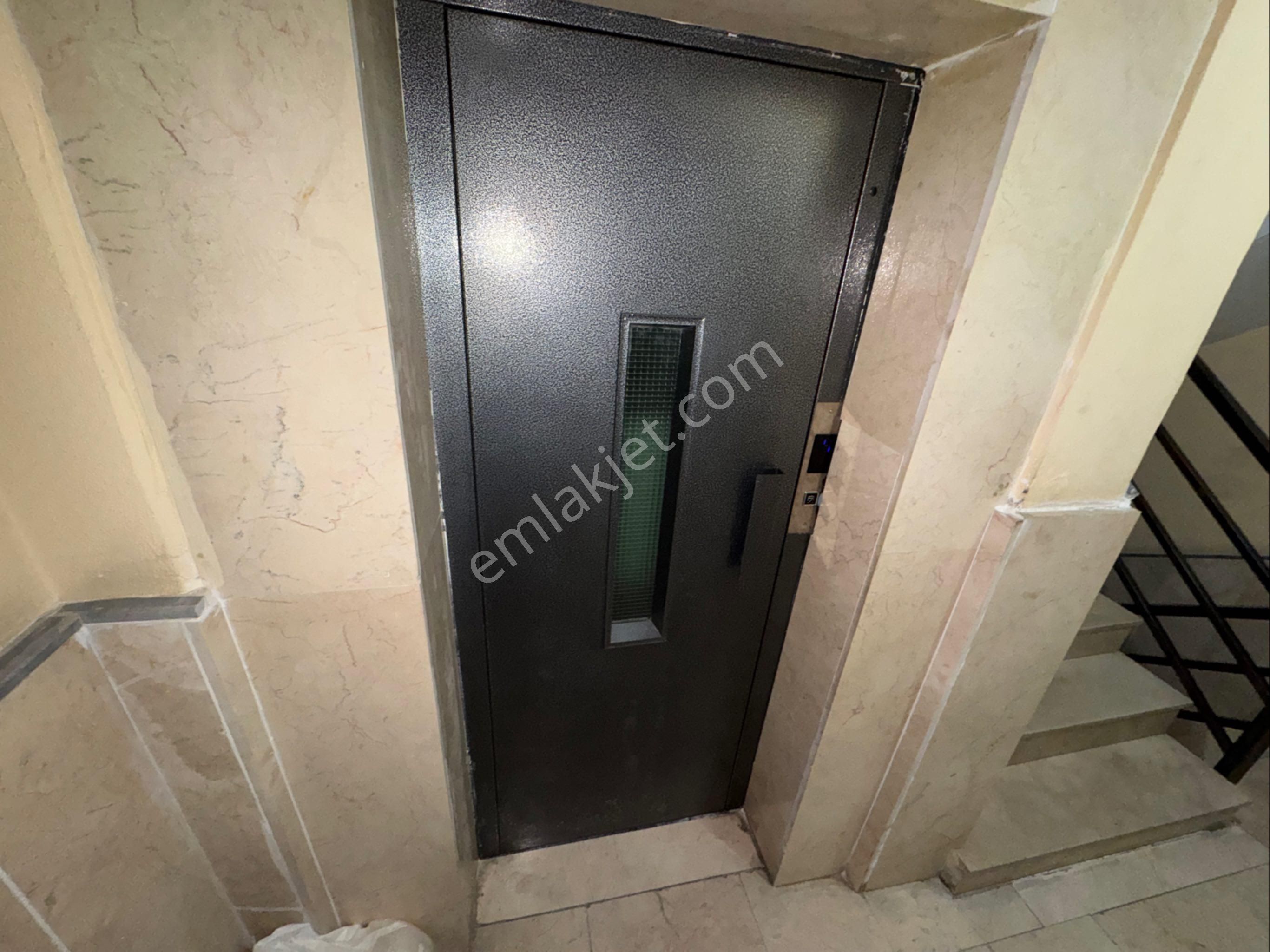 Zaferyapıdan Satılık Daire 3.kat 115m2 2008-2010 Yapı Asansörlü Cebeci Mahde - Görsel 21