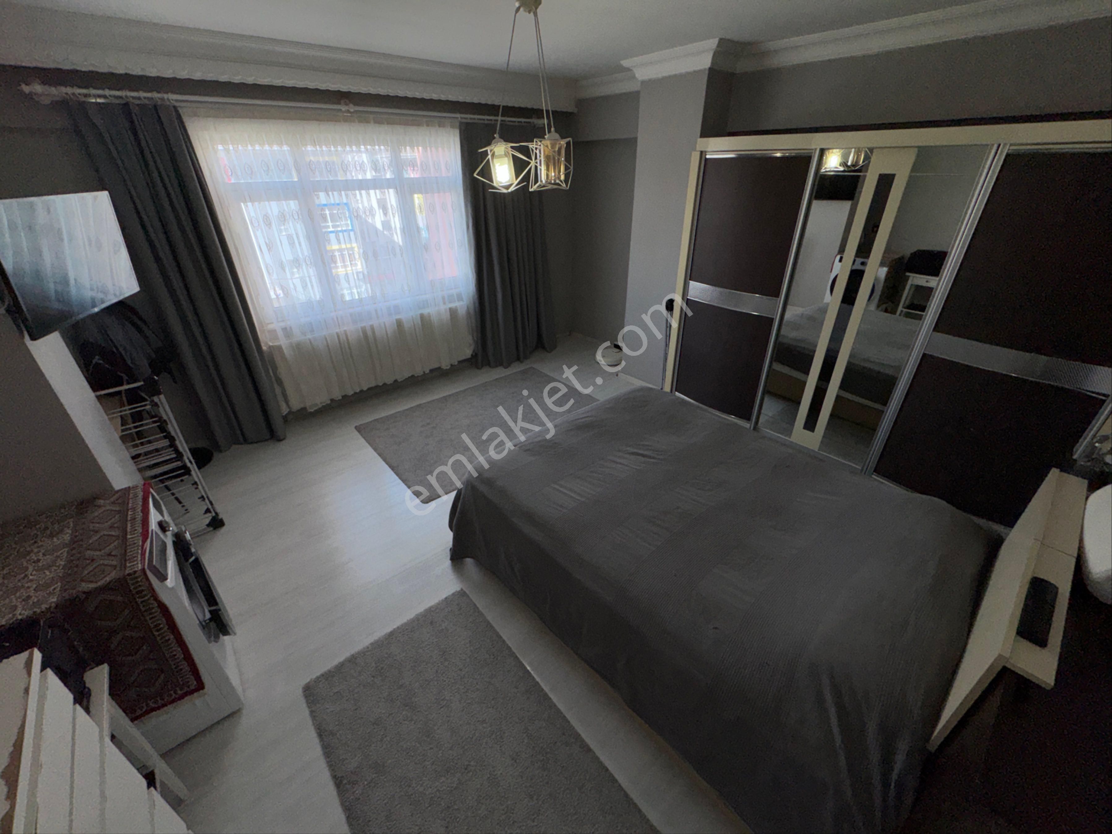 Zaferyapıdan Satılık Daire 3.kat 115m2 2008-2010 Yapı Asansörlü Cebeci Mahde - Görsel 8