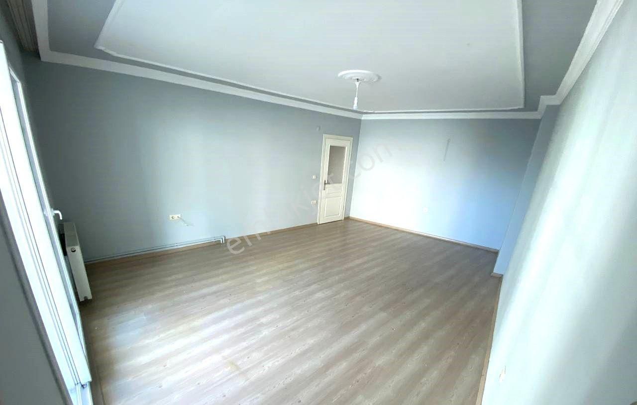 🏡🌳 Aktiften Merkezin Kalbinde Hemen Taşınmaya Hazır 130m2 Kapalı Balkonlu Satılık 3+1 Daire - Görsel 8