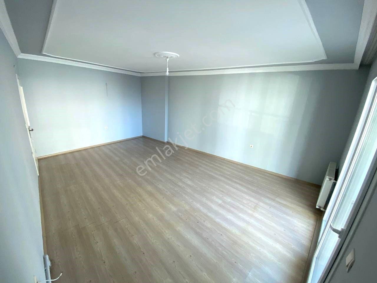 🏡🌳 Aktiften Merkezin Kalbinde Hemen Taşınmaya Hazır 130m2 Kapalı Balkonlu Satılık 3+1 Daire - Görsel 12