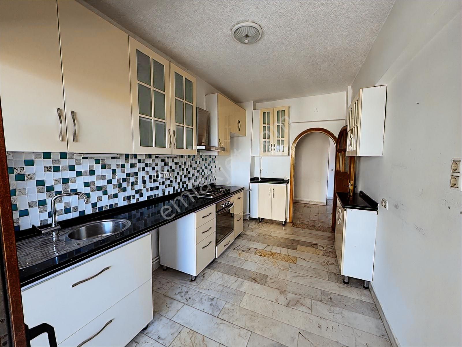 Turyap'tan Dikmen Salkımsöğüt'te 3+1 Kiralık Daire - Görsel 16