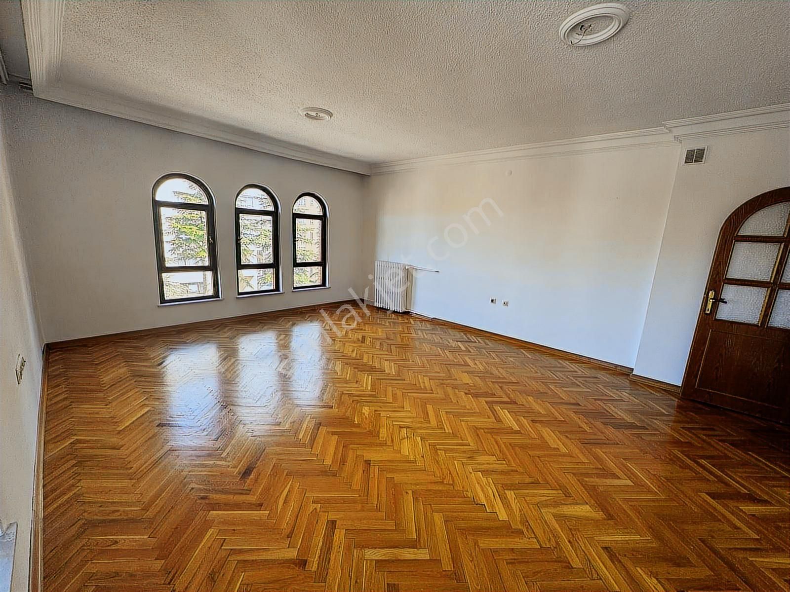 Turyap'tan Dikmen Salkımsöğüt'te 3+1 Kiralık Daire - Görsel 6