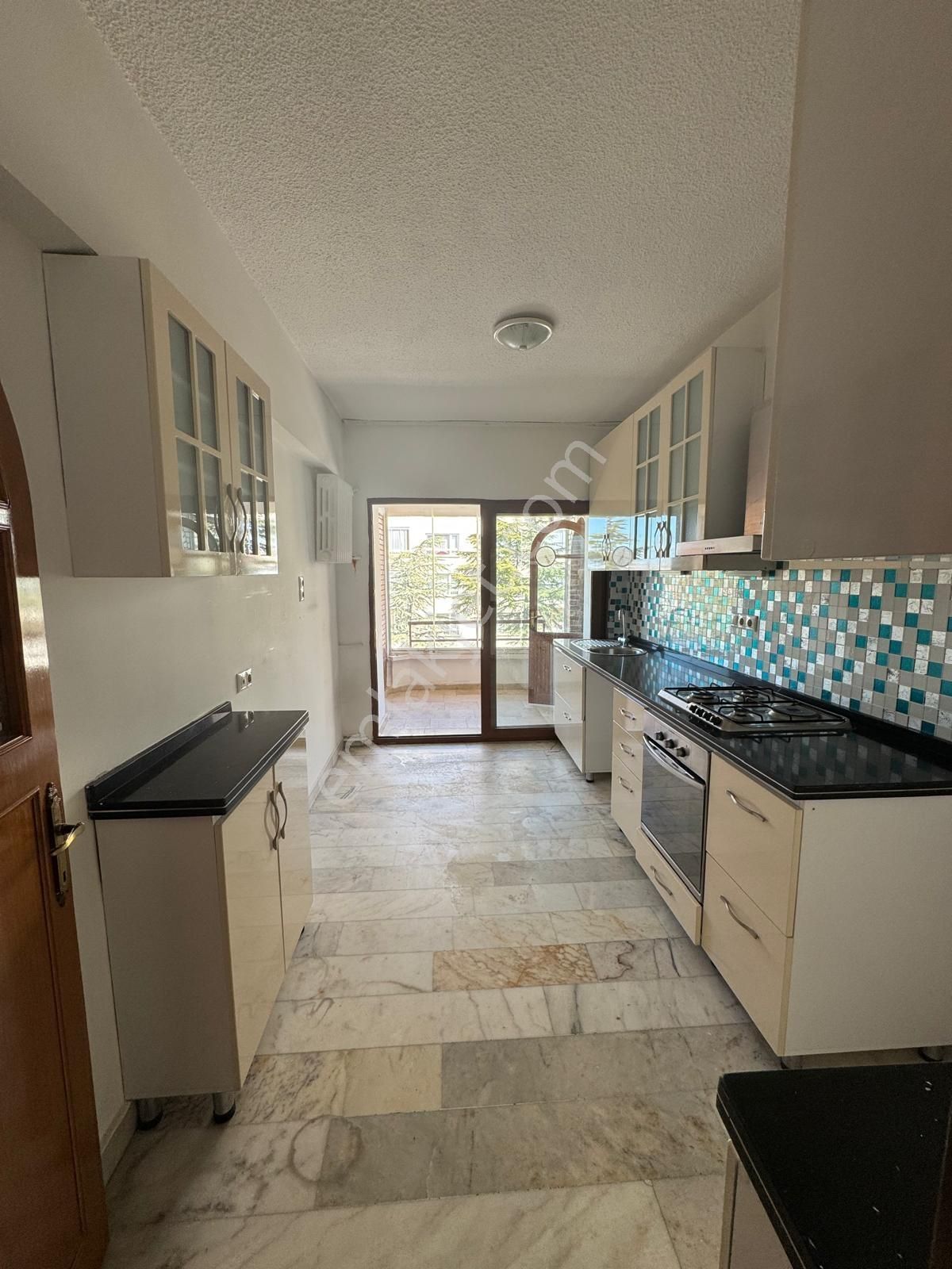 Turyap'tan Dikmen Salkımsöğüt'te 3+1 Kiralık Daire - Görsel 7