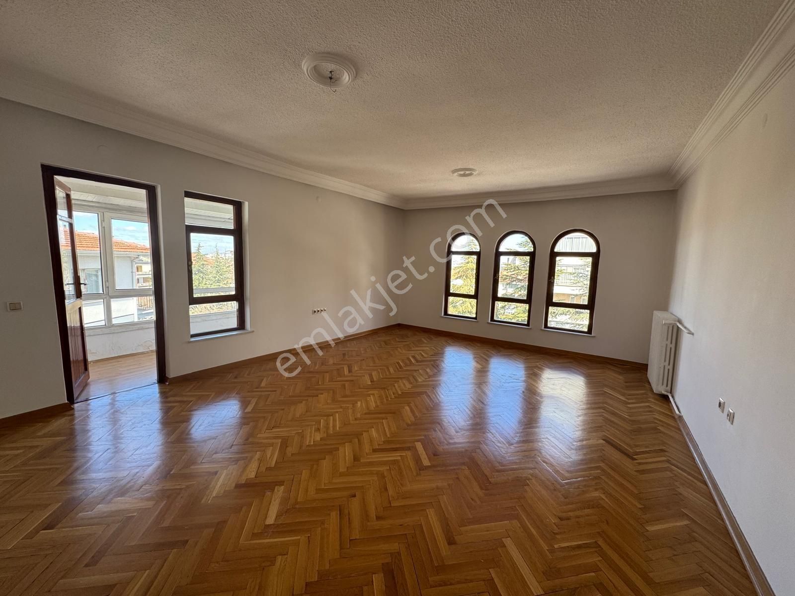 Turyap'tan Dikmen Salkımsöğüt'te 3+1 Kiralık Daire - Görsel 21