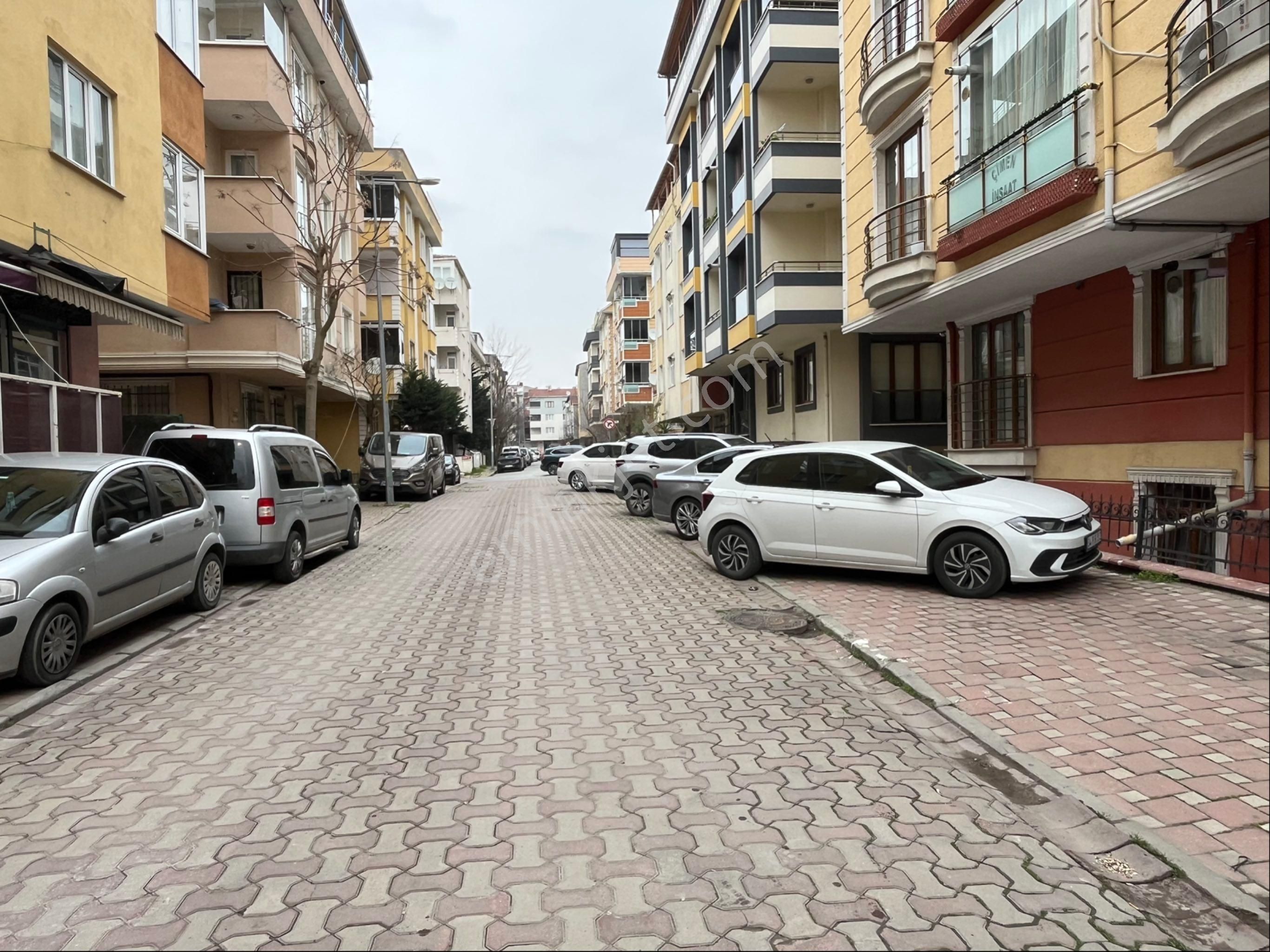 Acil Kiracılı Düz Ayak Girişli Dükkan - Görsel 2