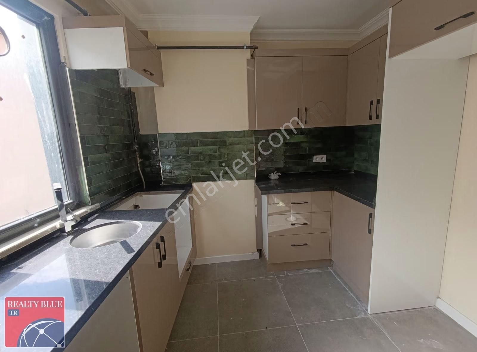 Sultanbeyli Merkezde Metroya 50 M Mesafede Kiralık 2+1 Daire - Görsel 12