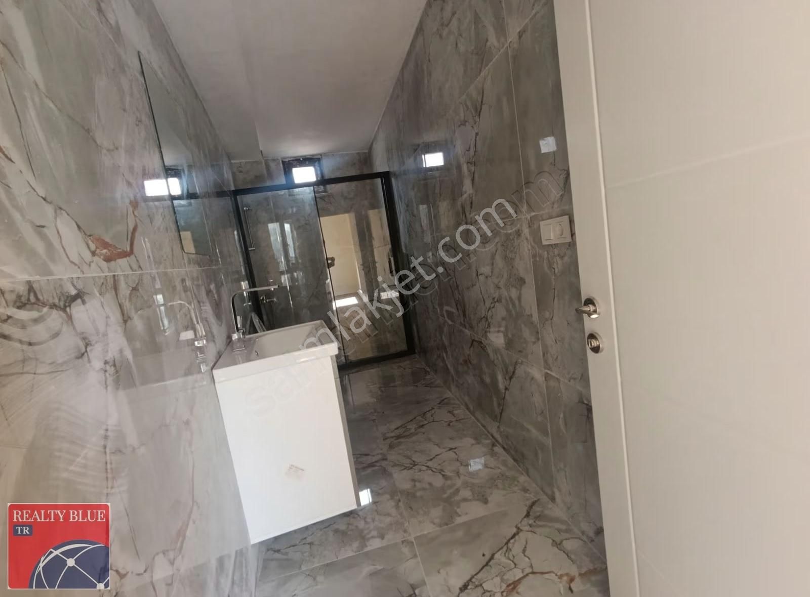 Sultanbeyli Merkezde Metroya 50 M Mesafede Kiralık 2+1 Daire - Görsel 7
