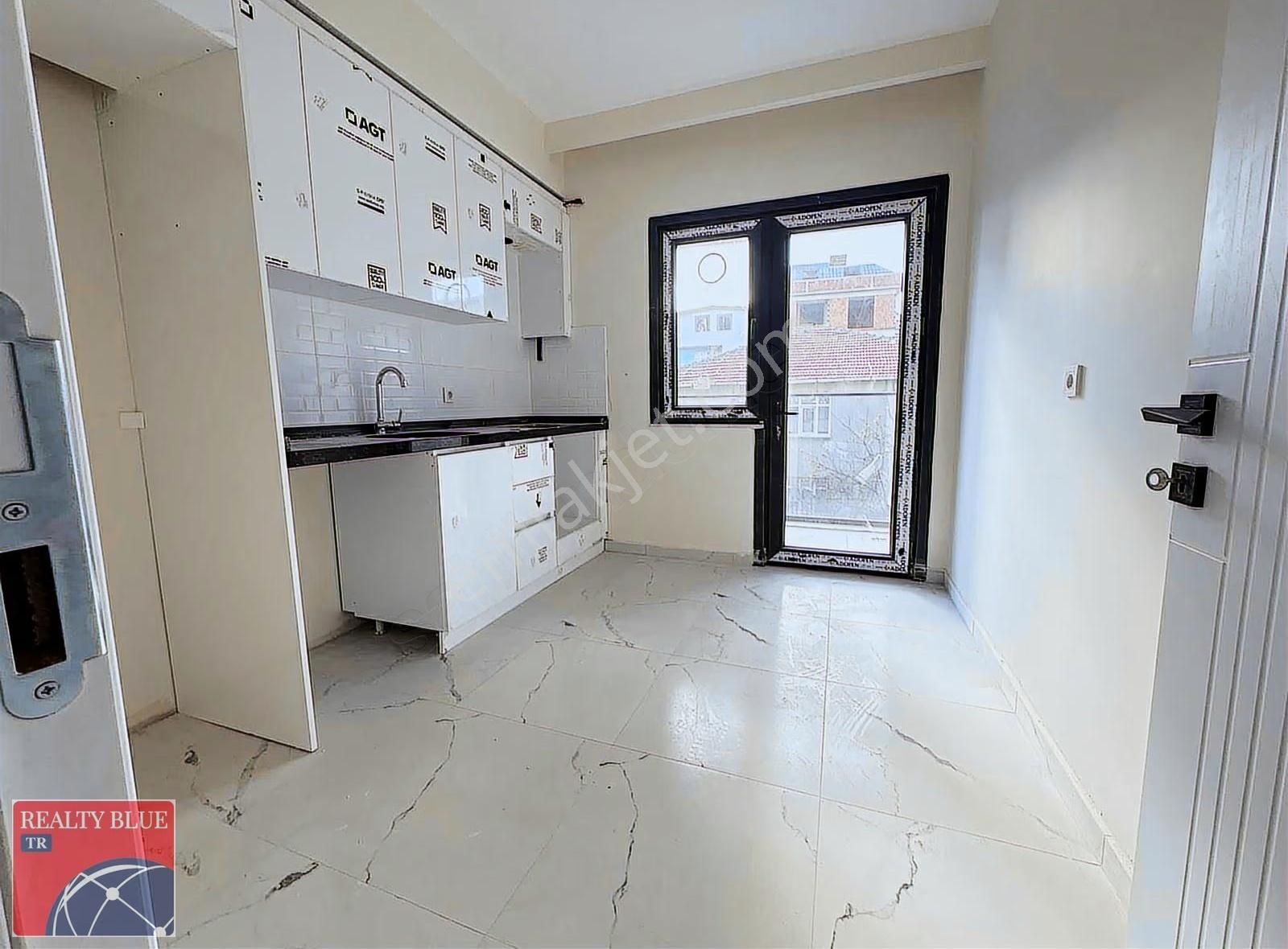 Sultanbeyli Orhangazi Mah Butik Site İçerisinde 2+1 Lüx Daire - Görsel 11