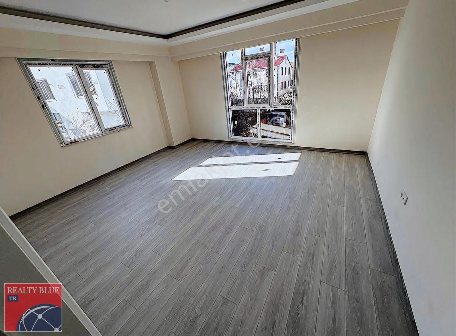 Sultanbeyli Orhangazi Mah Butik Site İçerisinde 2+1 Lüx Daire - Görsel 5