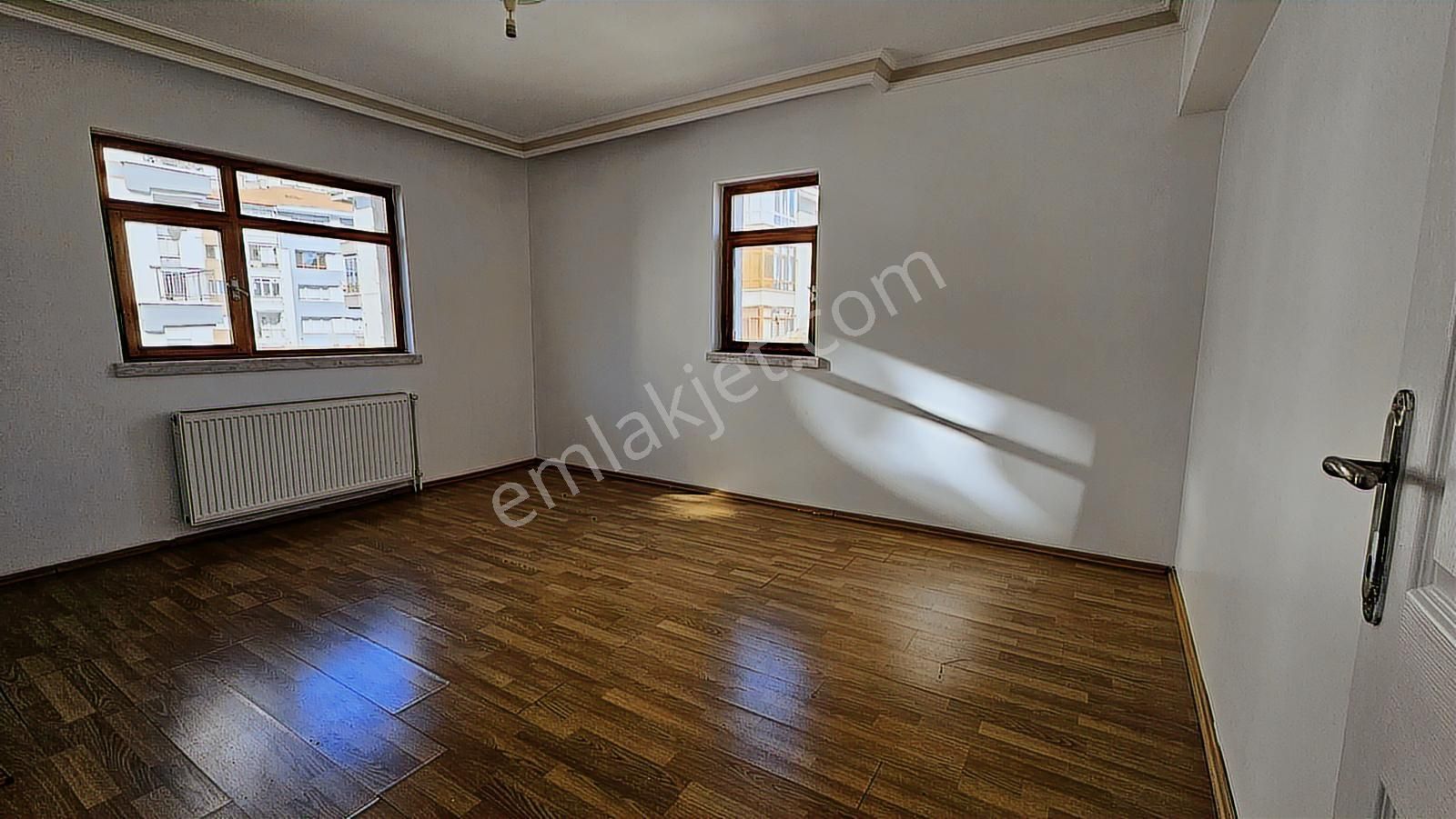 Keçiören Yeşiltepe Pazar Yanı 5+1 220m2 Manzaralı Teraslı Dublex - Görsel 20