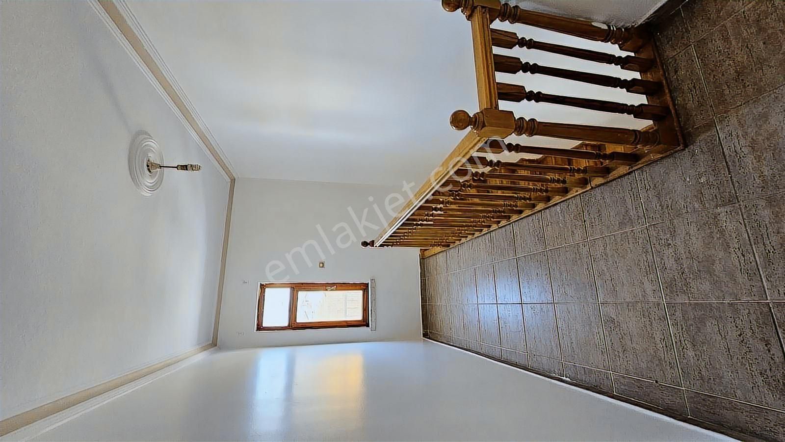 Keçiören Yeşiltepe Pazar Yanı 5+1 220m2 Manzaralı Teraslı Dublex - Görsel 12