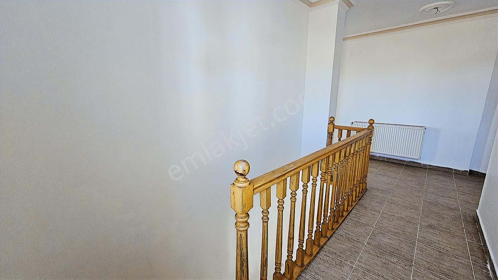 Keçiören Yeşiltepe Pazar Yanı 5+1 220m2 Manzaralı Teraslı Dublex - Görsel 22