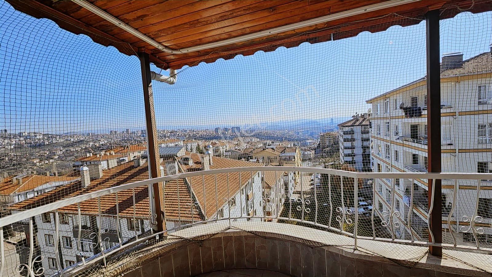 Keçiören Yeşiltepe Pazar Yanı 5+1 220m2 Manzaralı Teraslı Dublex