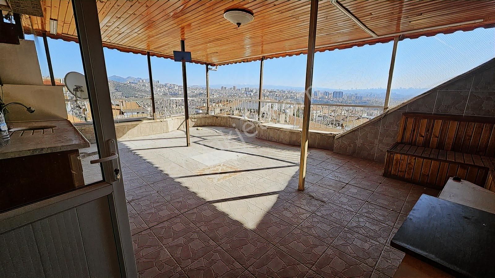 Keçiören Yeşiltepe Pazar Yanı 5+1 220m2 Manzaralı Teraslı Dublex - Görsel 24