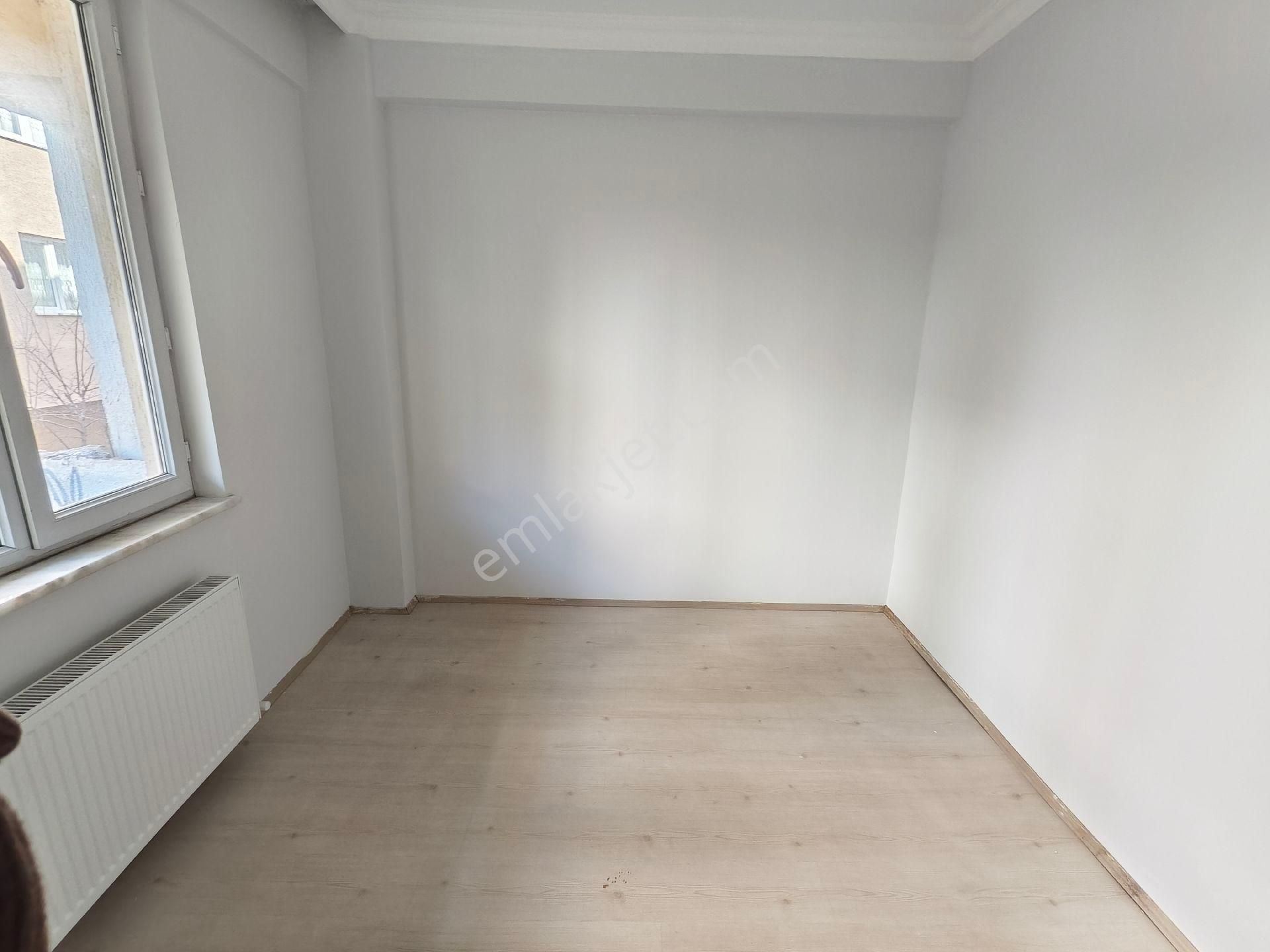 Pera'dan Emek Kapalı Pazar Yakını 3+1 Satılık Giriş Kat Daire - Görsel 23