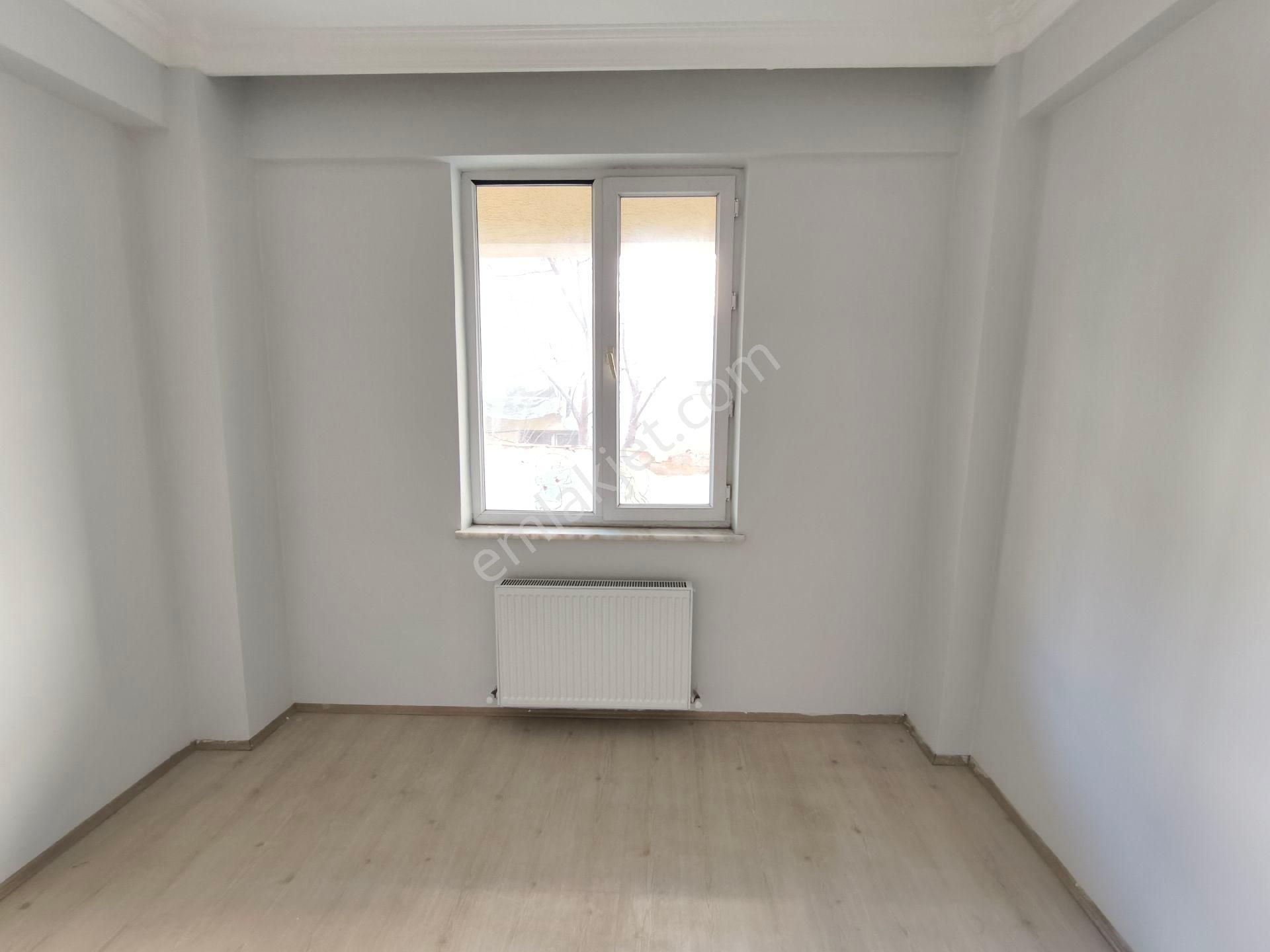 Pera'dan Emek Kapalı Pazar Yakını 3+1 Satılık Giriş Kat Daire - Görsel 21