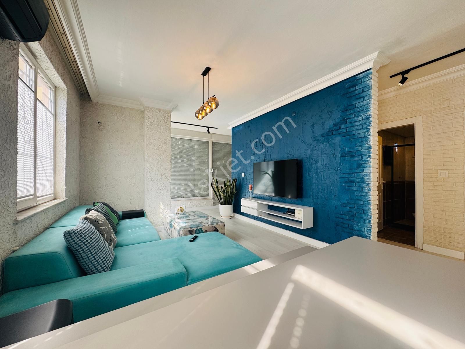 Ana Cadde Yakını İçi Full Yenilenmiş Şık 2+1