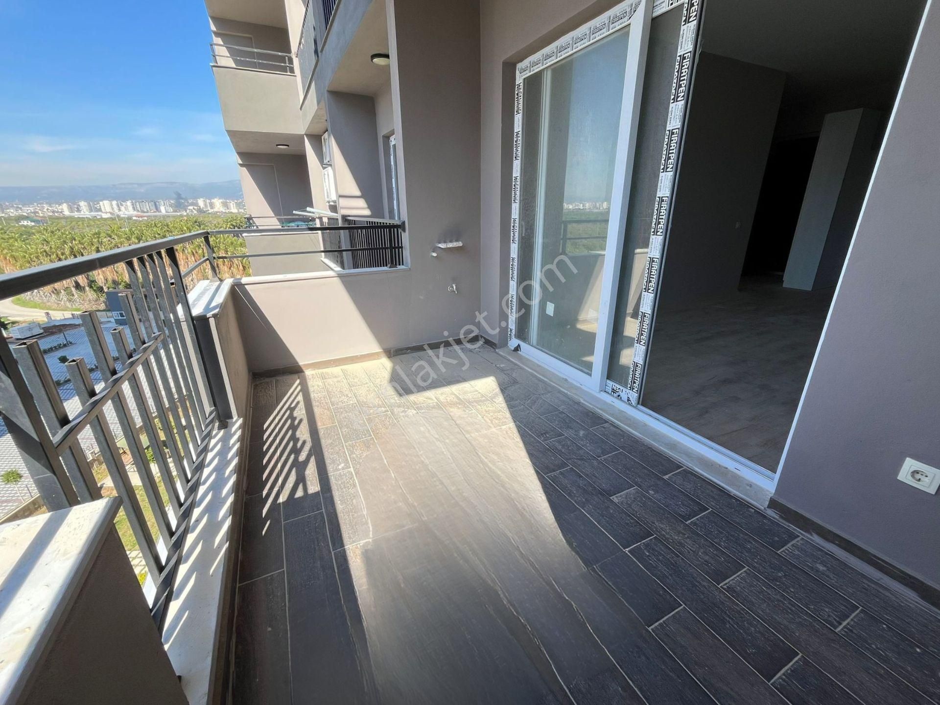 Ethereal'den Çeşmeli'de Aquparklı,havuzlu,deniz Gören 1+1 - Görsel 13