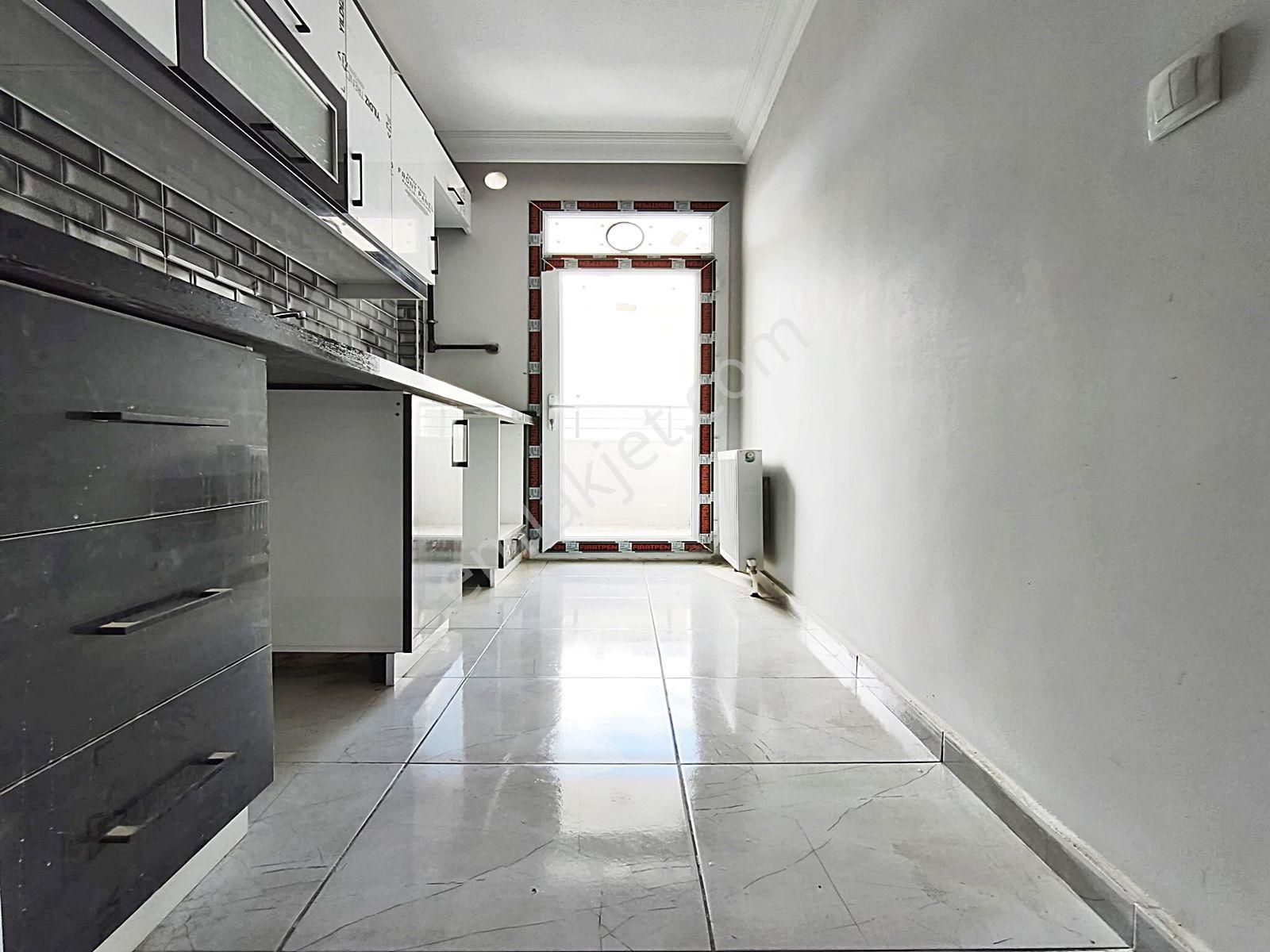 Cadde34 Yapı'dan Eminevim&fuzulevime Uygun Merkezi Konumda Sıfır 2+1 Balkonlu Arakat Daire - Görsel 28