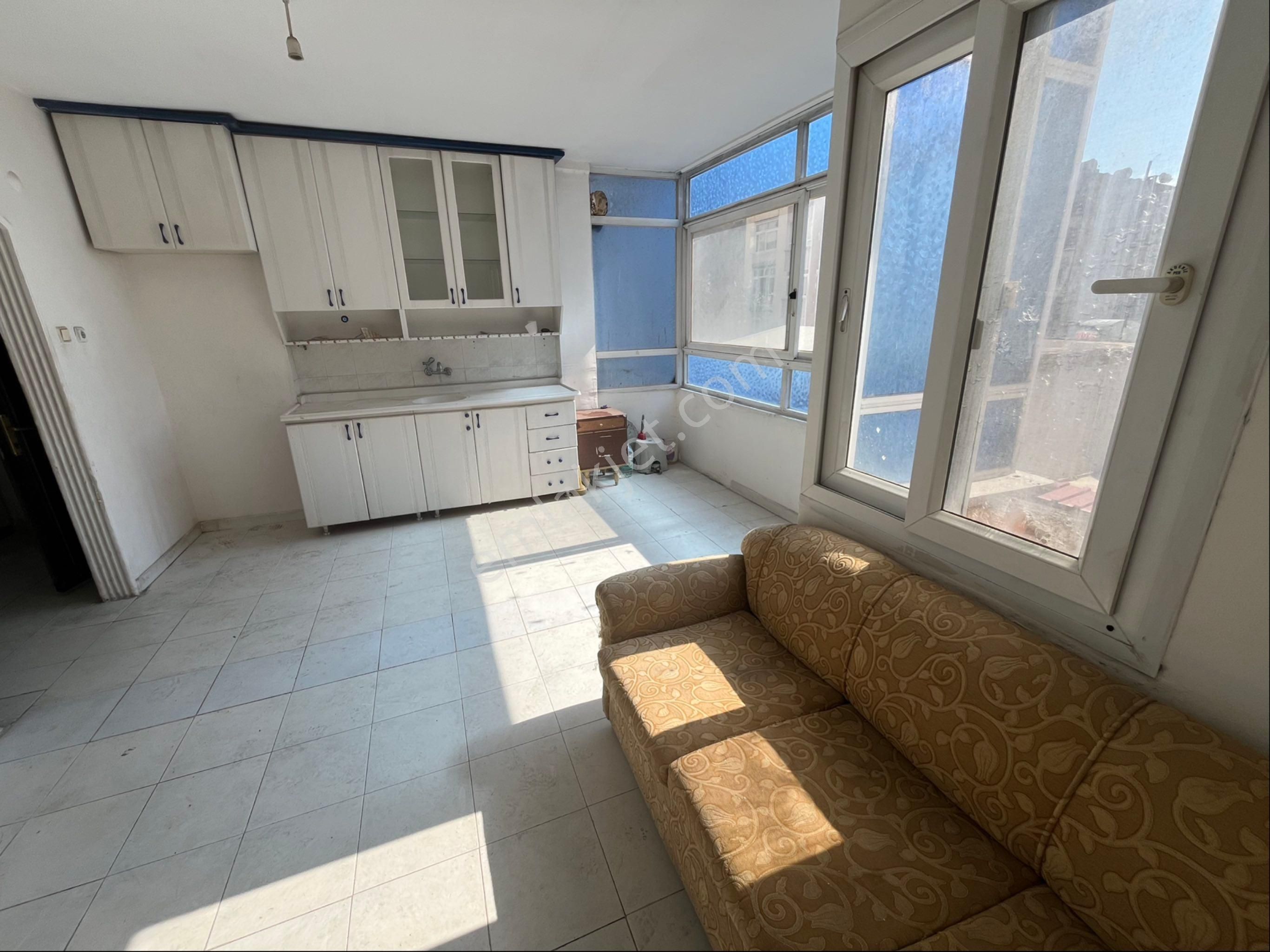 Beykent Den Satılık Asansörlü Daire - Görsel 3