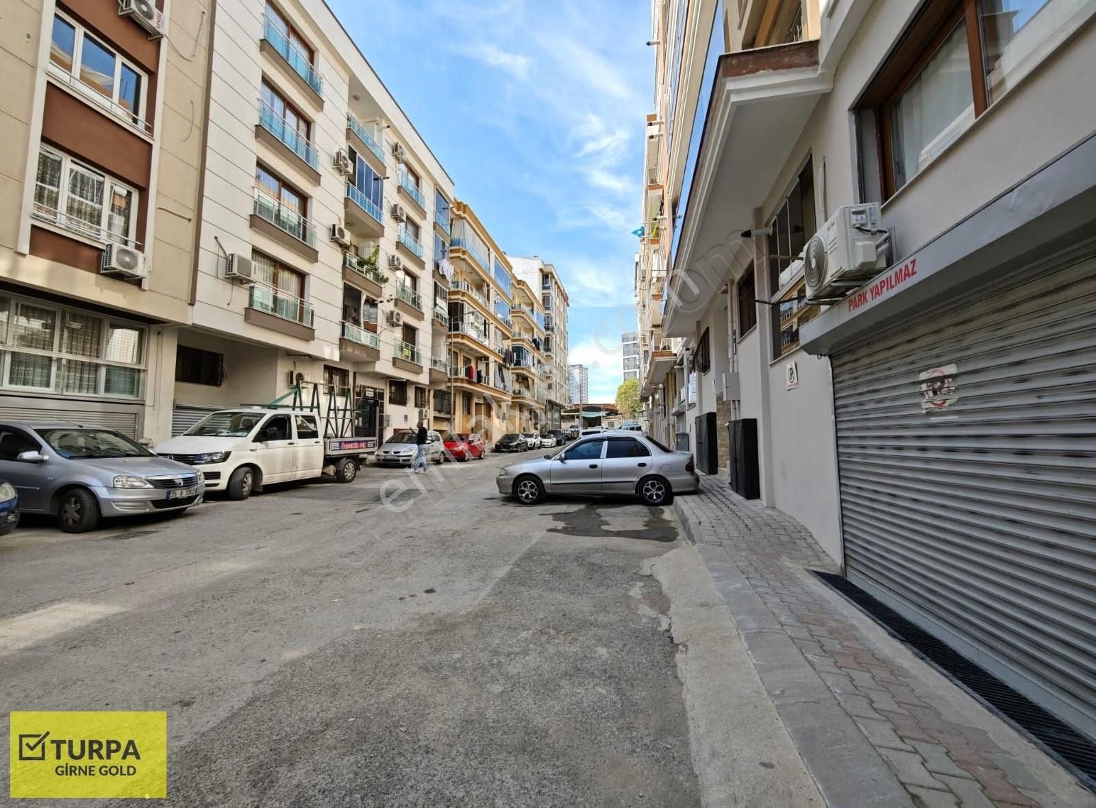 Karşıyaka Örnekköyde Kiralık 3+1 Daire - Görsel 26