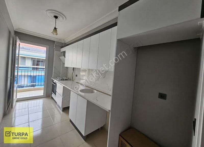 Karşıyaka Örnekköyde Kiralık 3+1 Daire - Görsel 16