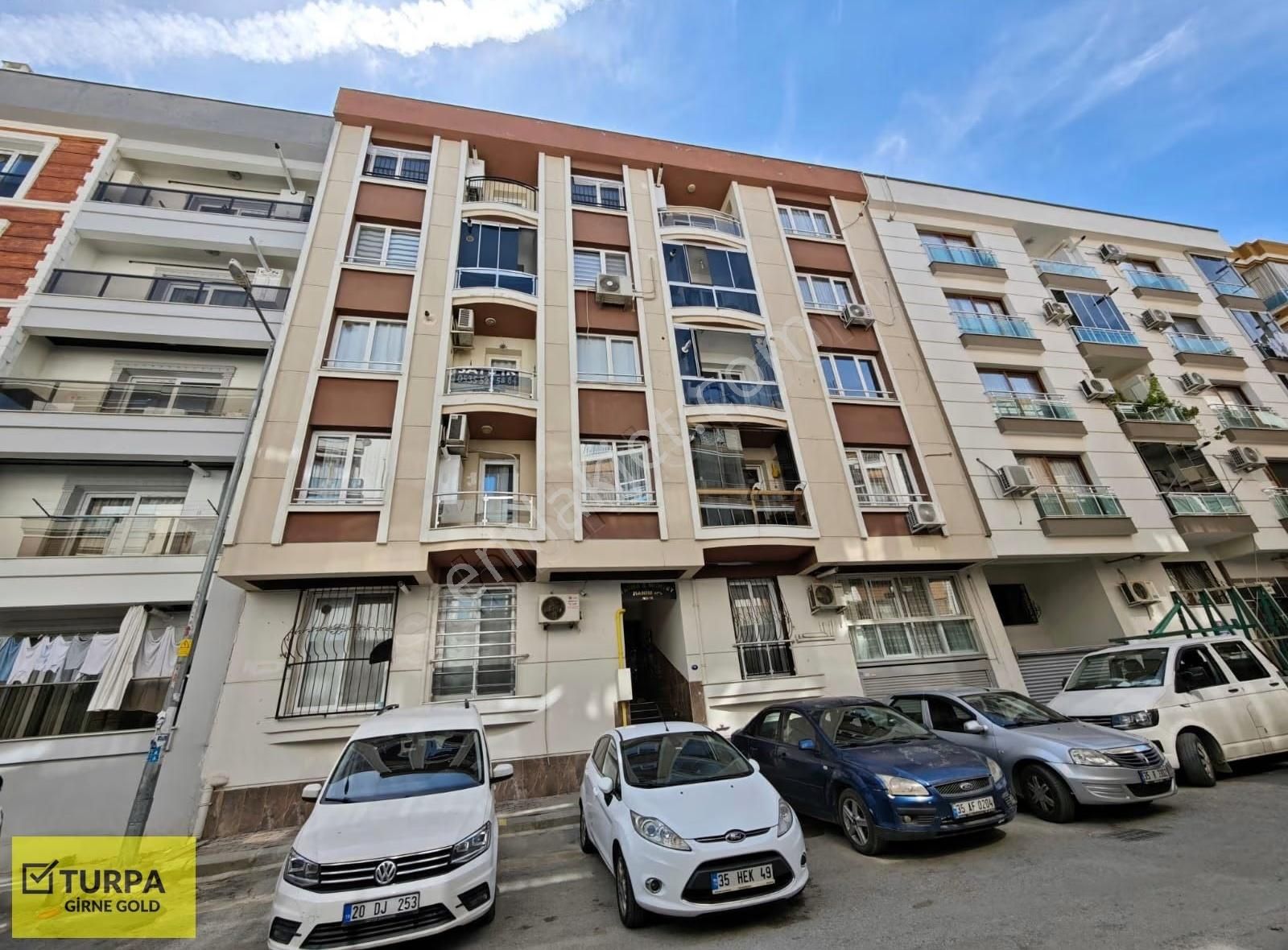 Karşıyaka Örnekköyde Kiralık 3+1 Daire