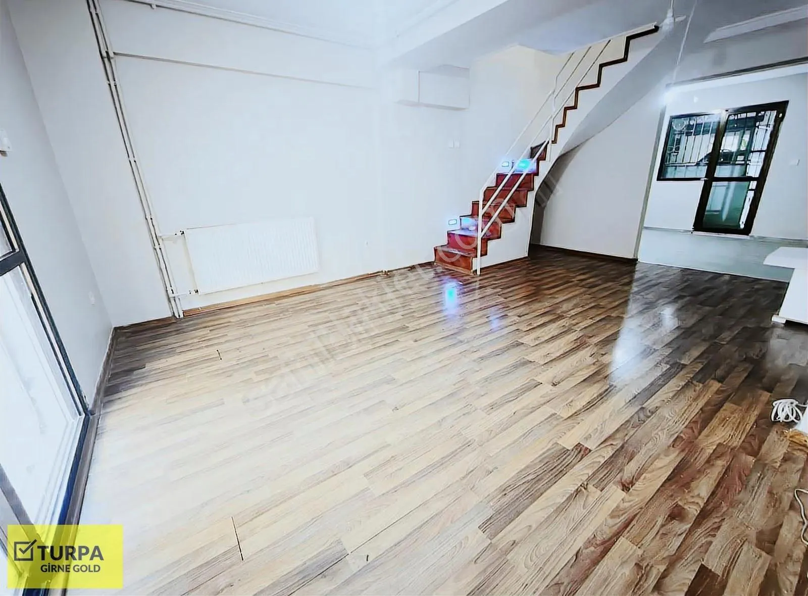 Karşıyaka Goncalar Da Kiralık 3+1 Dubleks Daire - Görsel 7