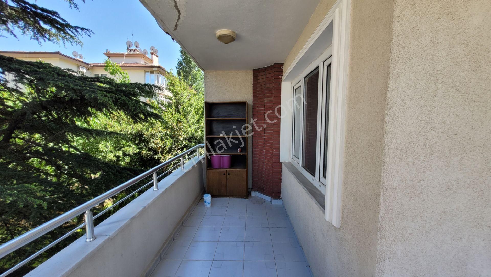 Beşevler, Konak Mah. Kiralık 3+1 Dubleks Daire - Görsel 24