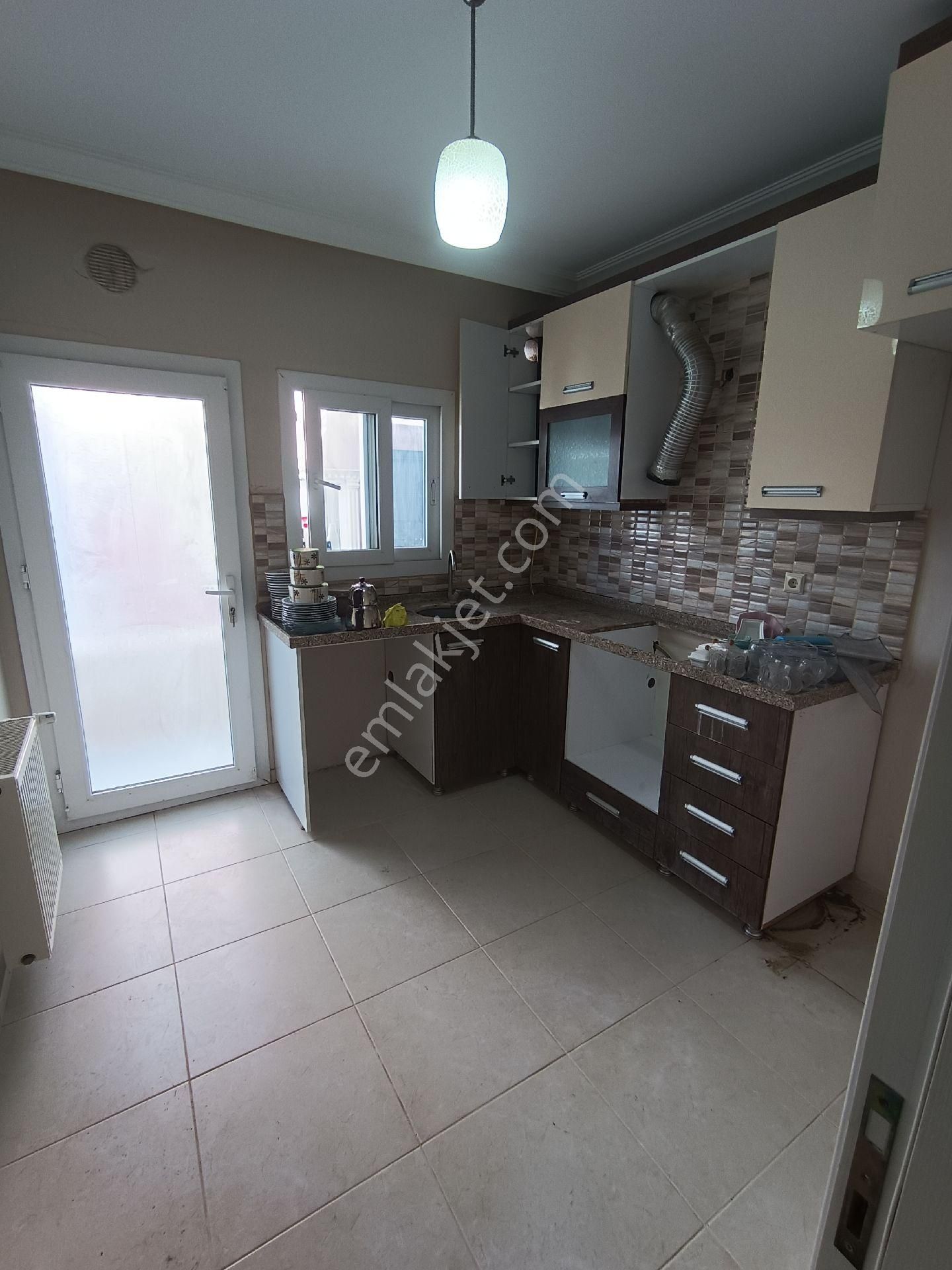 Akşemsettin Mahallesinde 2+1 Bagimsiz Mutfaklı Doğalgaz - Görsel 5