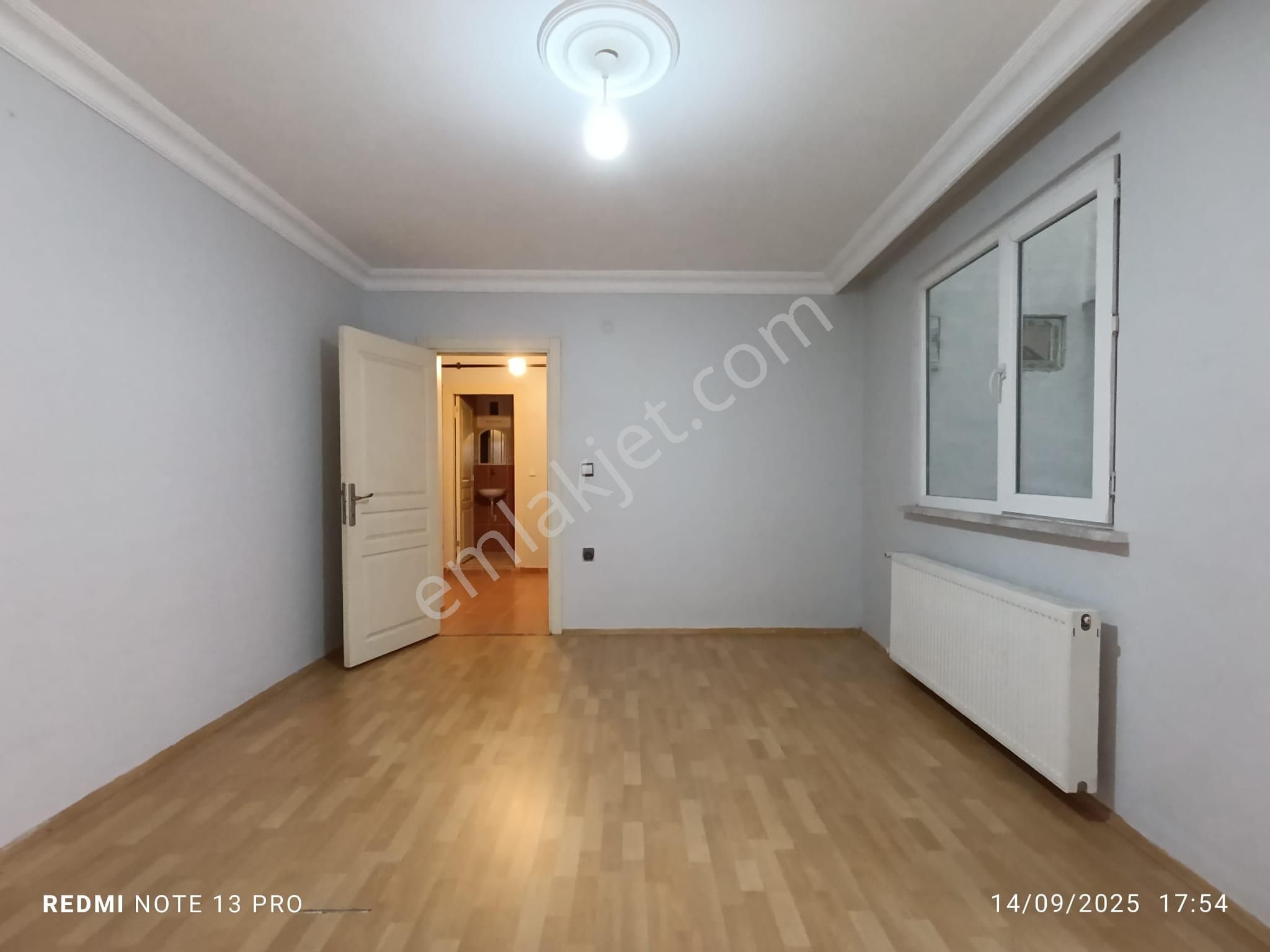 Çekmeköy Hamidiye Mh Kiralık 2+1 110m2 Ara Kat Daire - Görsel 24