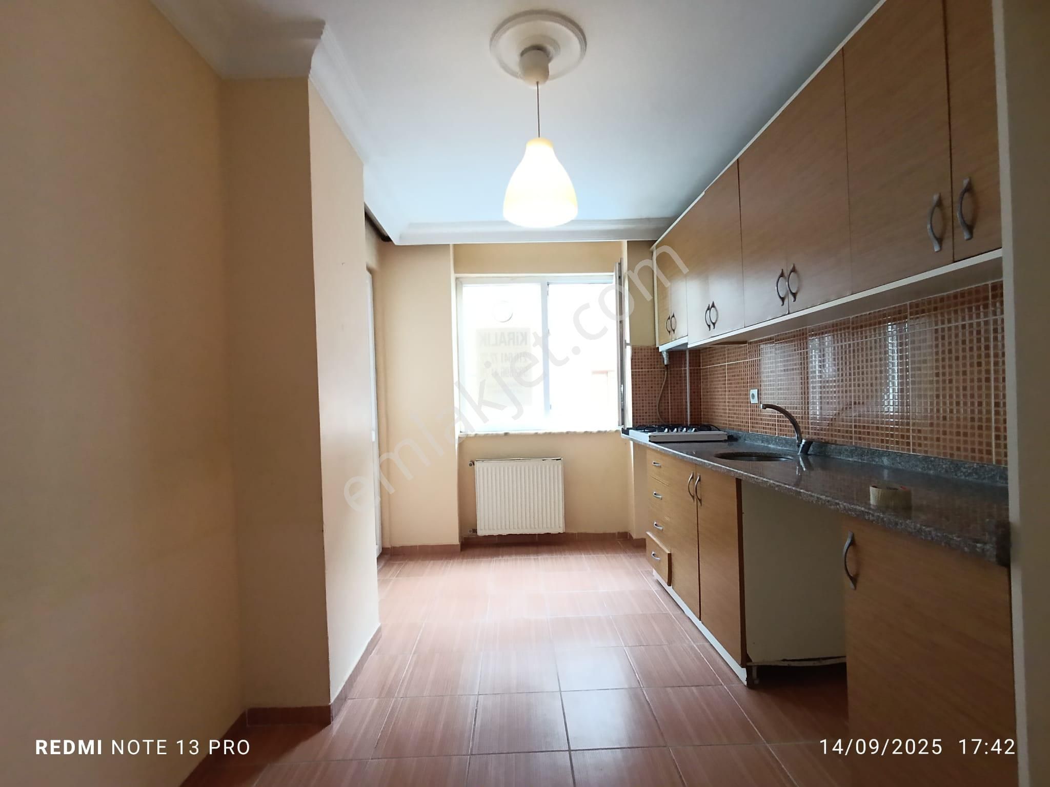 Çekmeköy Hamidiye Mh Kiralık 2+1 110m2 Ara Kat Daire - Görsel 11