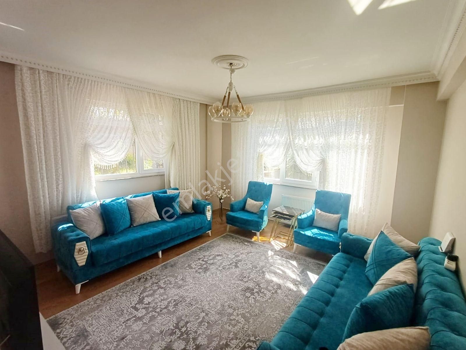 Mertcan Dan Adnan Kahveci Metroya Yürüme Balkonlu 2+1 Bahçe Katı - Görsel 3