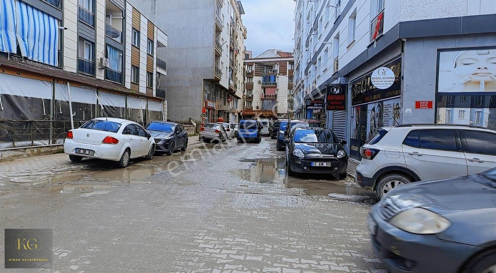 Manisa Yunusemre Muradiyede Satılık 1+1 Sıfır Daire - Görsel 11