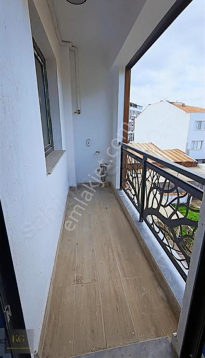Manisa Yunusemre Muradiyede Satılık 1+1 Sıfır Daire - Görsel 2