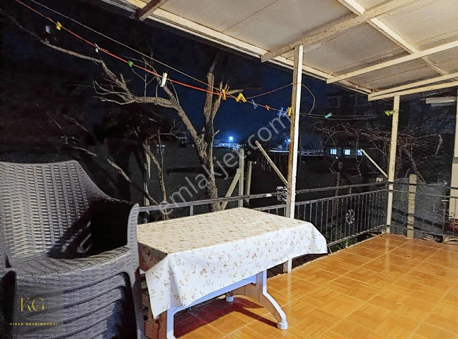 Manisa Yunusemre Muradiyede Satılık 110 M² 2+1 Daire - Görsel 20