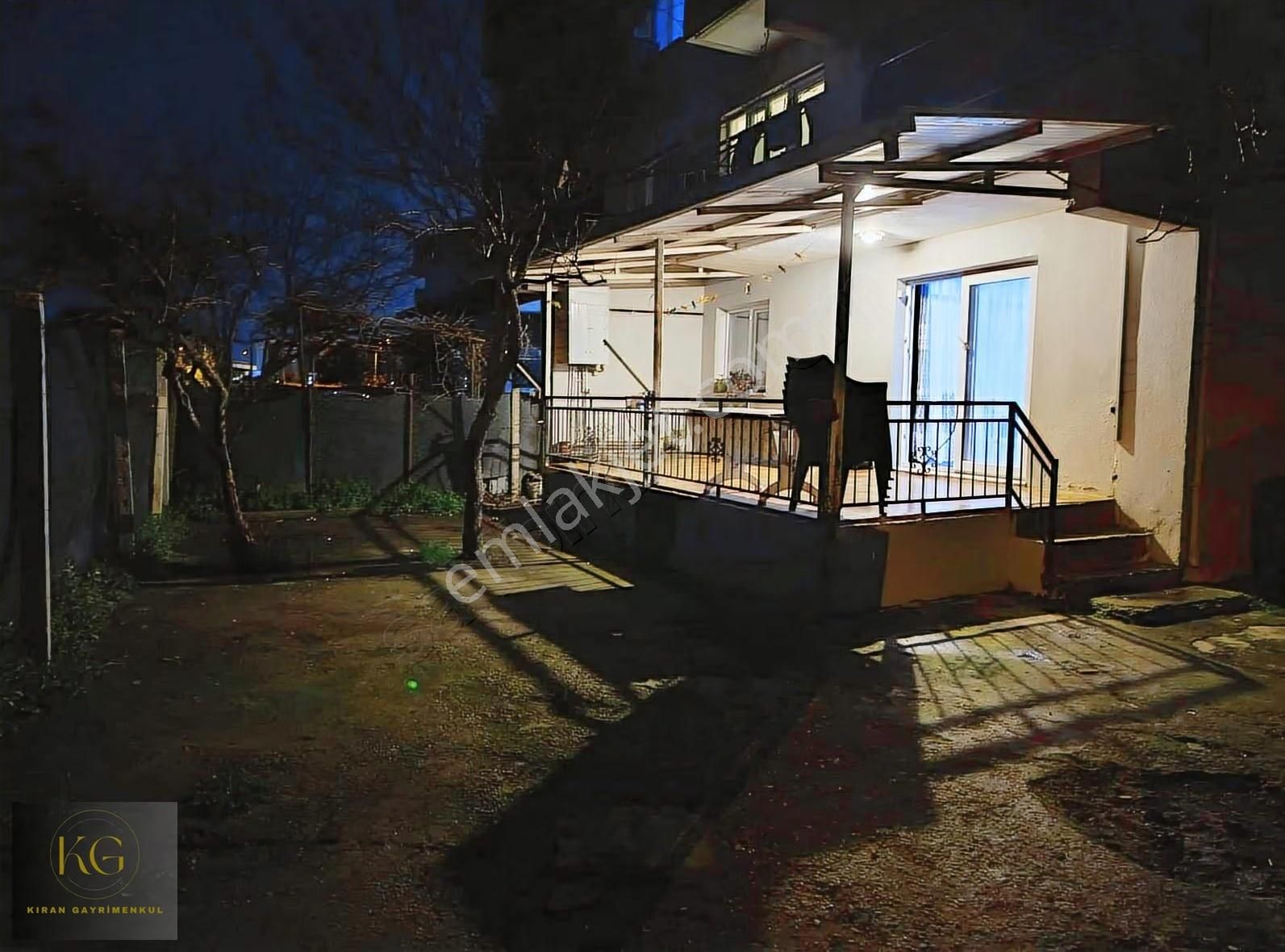 Manisa Yunusemre Muradiyede Satılık 110 M² 2+1 Daire - Görsel 13