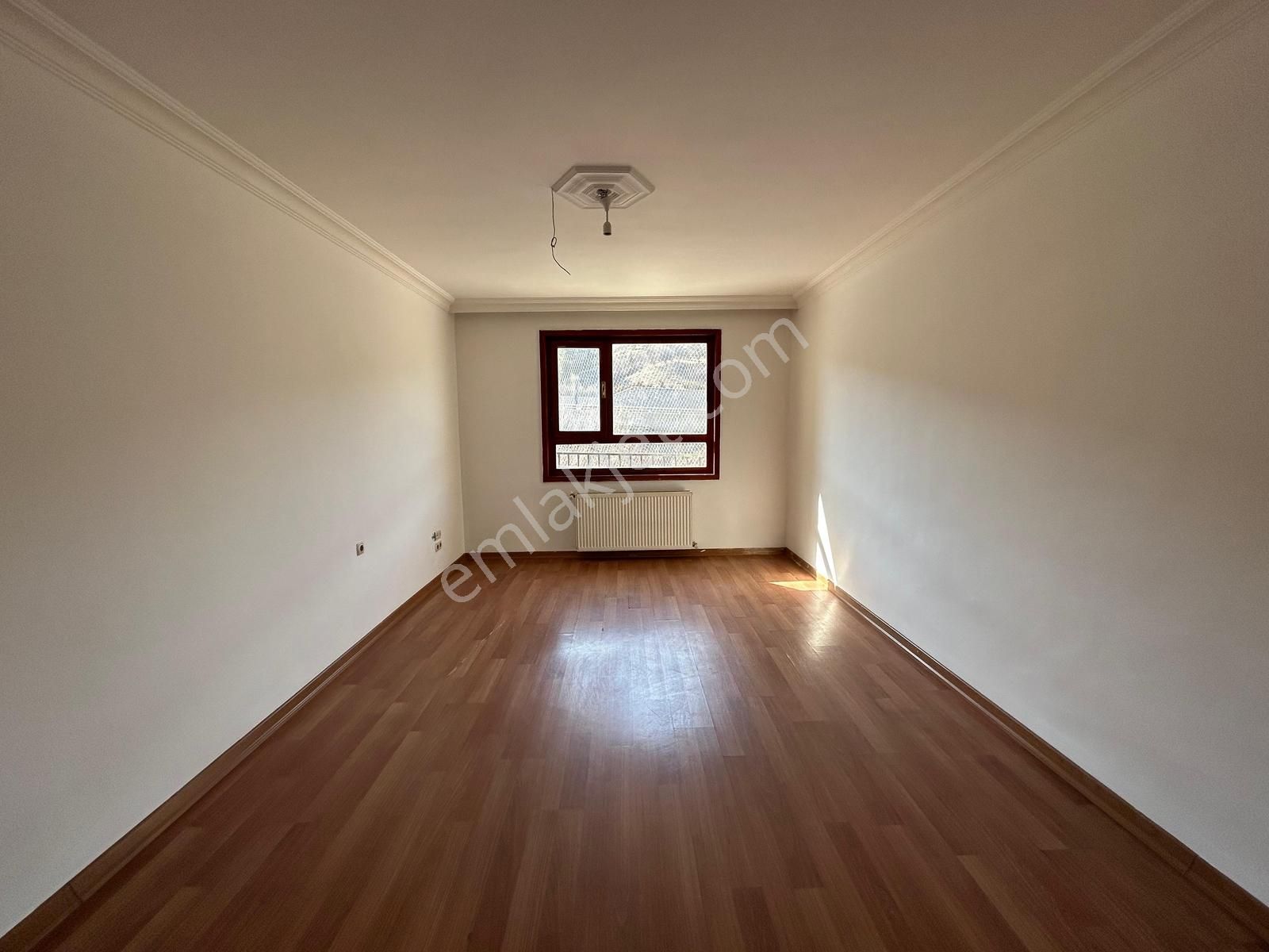 Emaks'tan/gökkuşağı Caddesinde/bakımlı/temiz/kilerli/3+1 - Görsel 29
