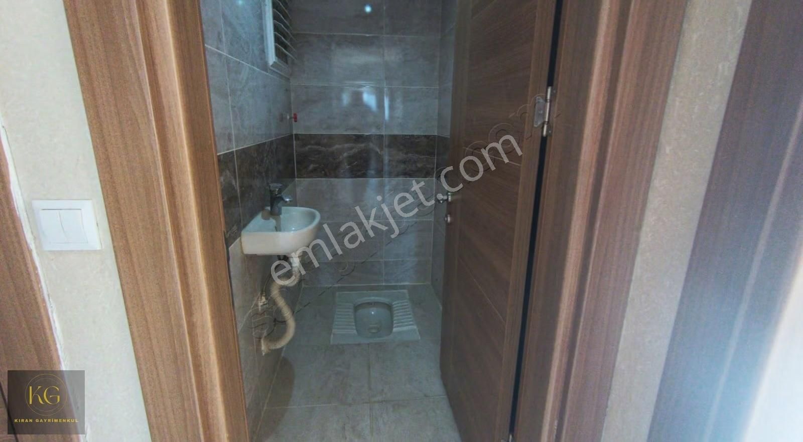 Manisa Yunusemre Muradiyede Satılık 2+1 Ara Kat Köşe Daire - Görsel 28