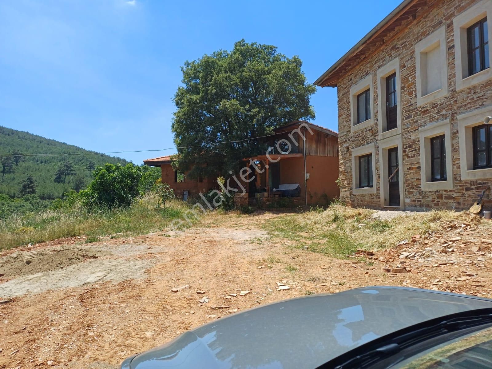 İzmir Bayındır Dernekli De Satılık %50 Köyiçi İmarlı 195 M2 İki Kat Etrafında Taş Evler Yapılıyor - Görsel 7