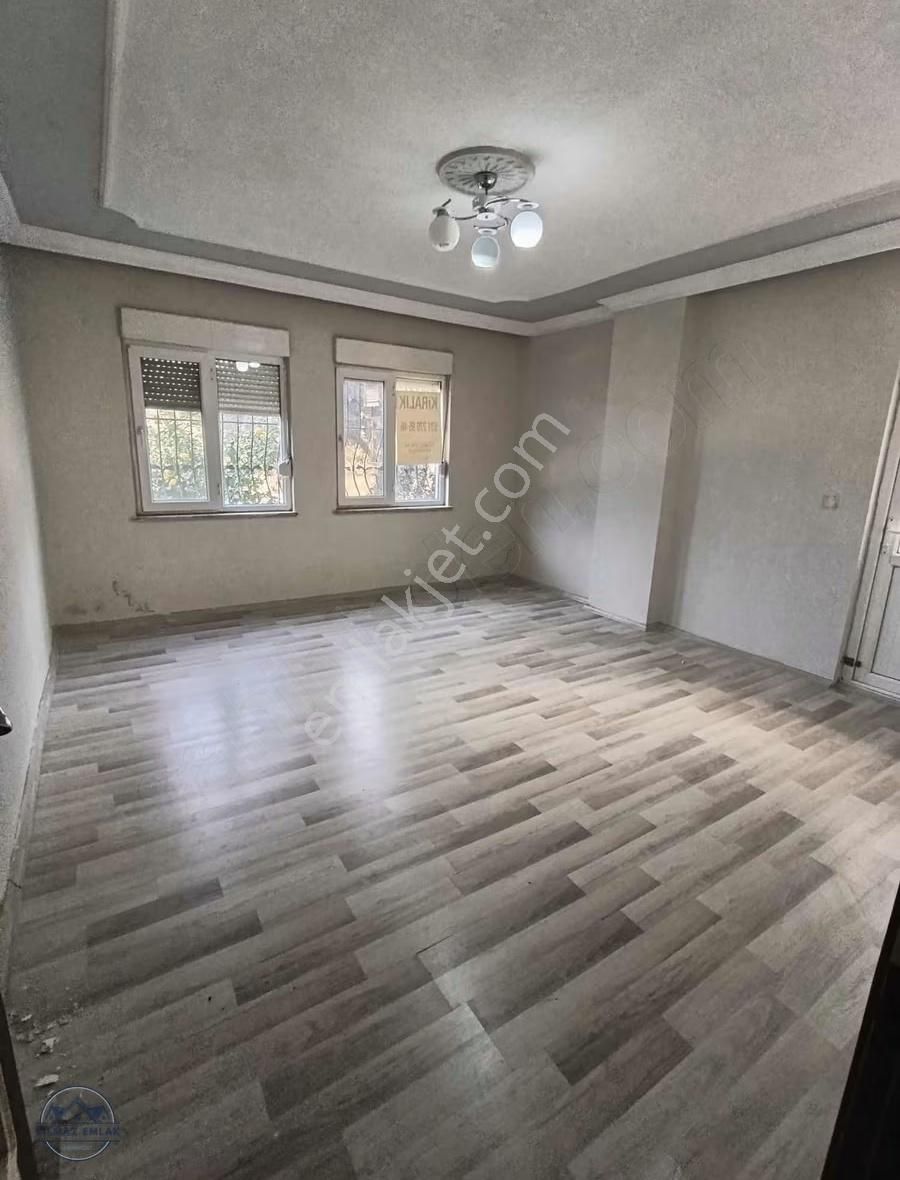 Yılmaz Emlaktan Kavaklıda Kiralık Daire